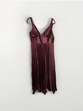 Women's Satin Pleated Maxi Dress in Wine